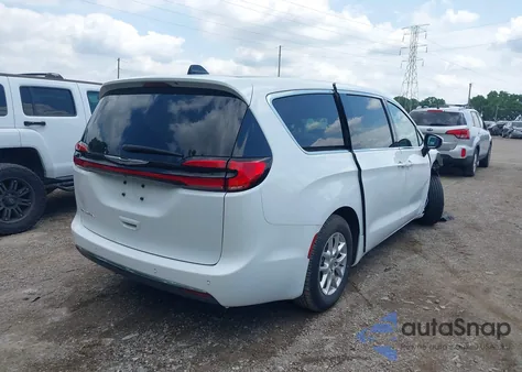 2023 Chrysler Pacifica Touring L from USA, damaged, VIN 2C4RC1BG5PR559686